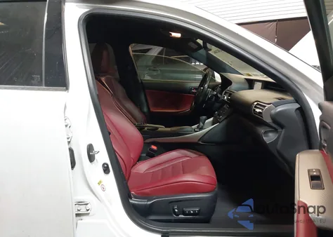 2016 Lexus Is 300 z USA, uszkodzony, nr VIN JTHCM1D24G5012960